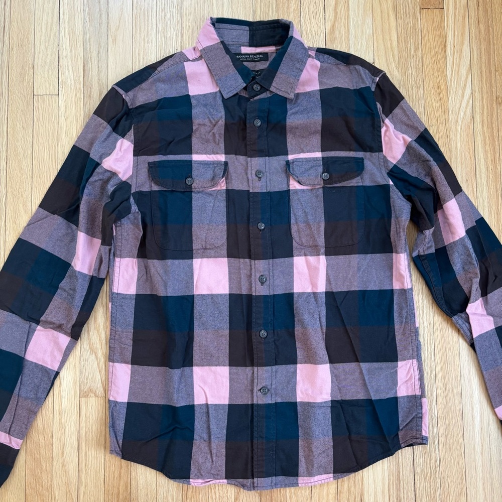 Banana Republic Men's Navy, Pink and Brown Checkered Shirt